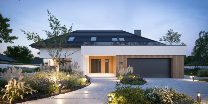 Projekt domu z poddaszem i wielospadowym dachem, biała elewacja z elementami drewna NewHouse 765